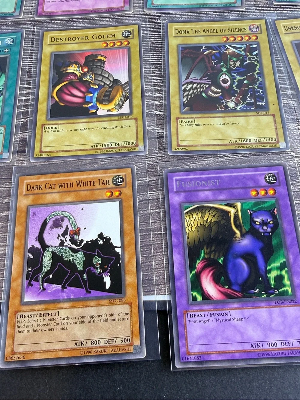 Yu-Gi-Oh Vintage Lot (20 Cards) –Umi, Yami, Reinforcements, Spells/Monsters Mix